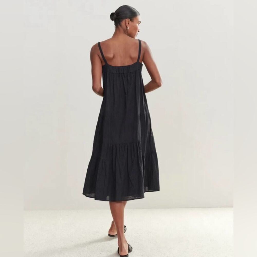 NWT: Jenni Kayne Summer Tiered Seesucker Dress in Size Medium - Picture 3 of 10